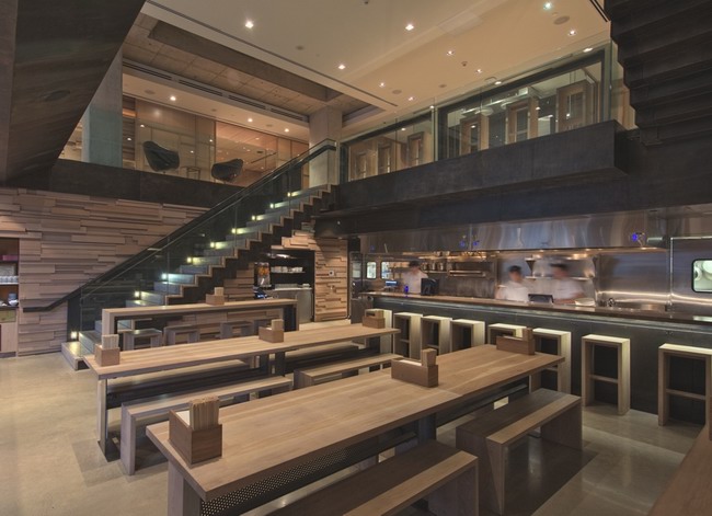 Momofuku͏d