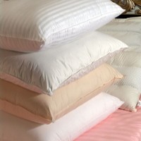 化纖枕
